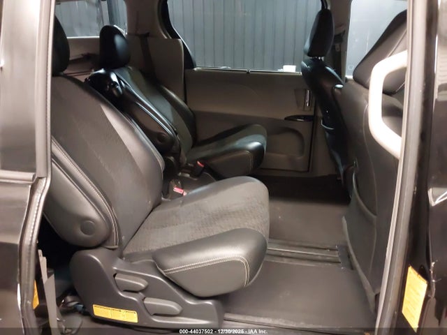 Aukcja sprzedaży 2014 Toyota Sienna Se 8 Passenger, vin: 5TDXK3DC8ES408684, numer aukcji: 44037502