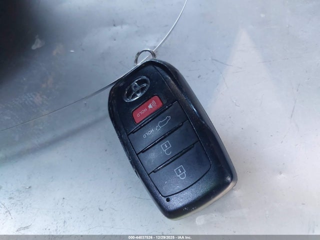 5TDAAAB56RS009330 Toyota Grand Highlander Limited