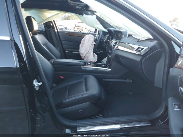 Mercedes-Benz E 350 2014 WDDHF5KB9EA793495 Image 5