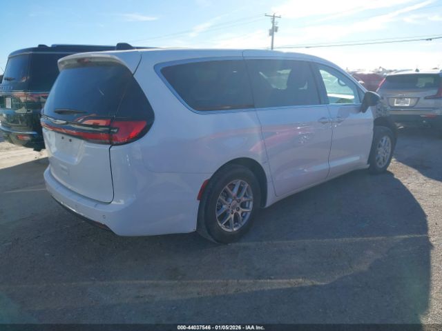 2024 CHRYSLER PACIFICA 2C4RC1BG8RR107069 Photo 3