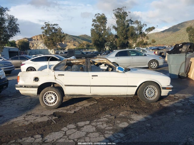 44037578 :رقم المزاد ، WBAAD1313LED12307 vin ، 1990 Bmw 325 I مزاد بيع