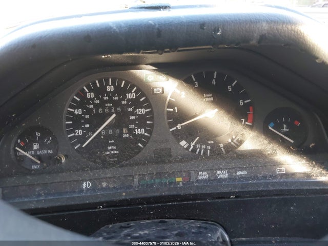 44037578 :رقم المزاد ، WBAAD1313LED12307 vin ، 1990 Bmw 325 I مزاد بيع