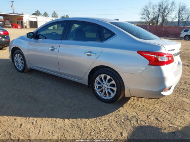 2018 NISSAN SENTRA 3N1AB7AP5JL618733 Photo 2