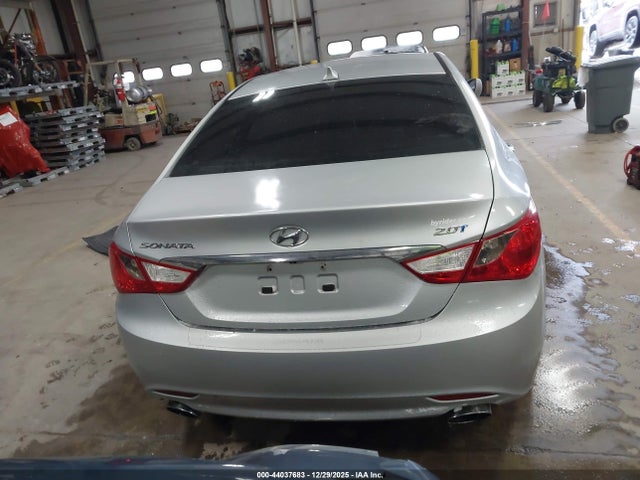 Продажа на аукционе авто 2012 Hyundai Sonata Se 2.0t, vin: 5NPEC4AB7CH365884, номер лота: 44037683