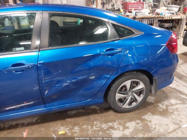 2019 HONDA CIVIC 19XFC2F61KE031986 Photo 5