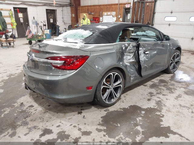 2018 BUICK CASCADA W04WH3N54JG067549 Photo 3
