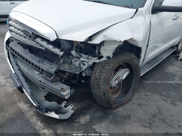 5TDDY5G1XGS138707 Toyota Sequoia Platinum 5.7l V8