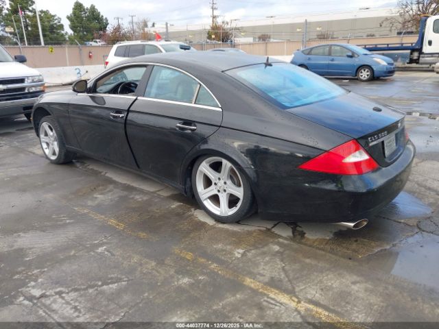 2006 MERCEDES-BENZ CLS 500 WDDDJ75X86A055673 Photo 2