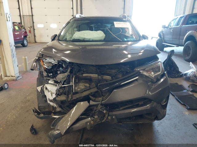 Toyota Rav4 Limited 2017 2T3DFREV4HW597282 Image 12