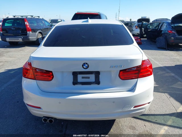 Продажа на аукционе авто 2015 Bmw 328i, vin: WBA3A5G56FNS84672, номер лота: 44037787