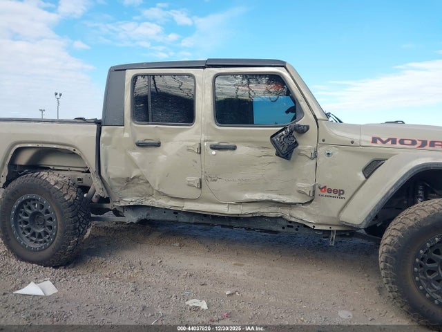 1C6JJTEG9LL209675 Jeep Gladiator Mojave 4x4