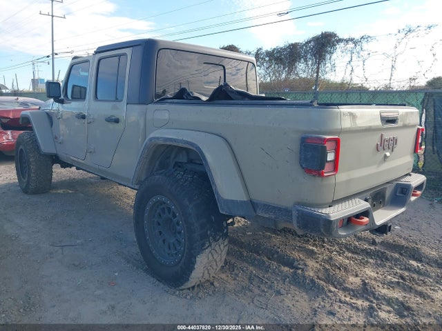 1C6JJTEG9LL209675 Jeep Gladiator Mojave 4x4