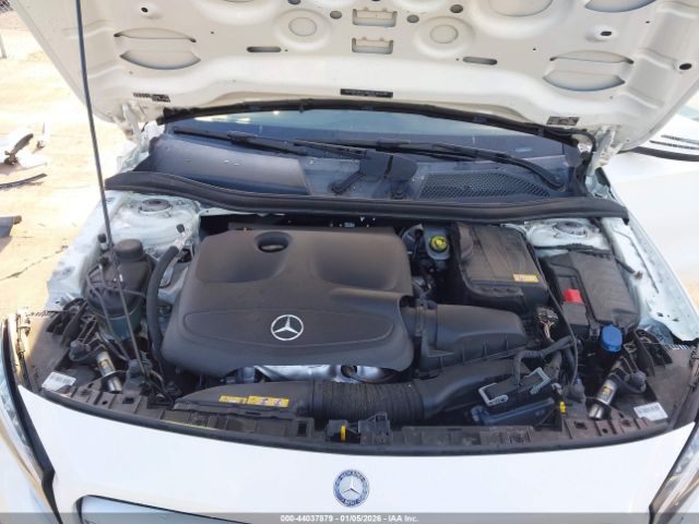 2015 MERCEDES-BENZ GLA 250 WDCTG4GB3FJ087560 Photo 9