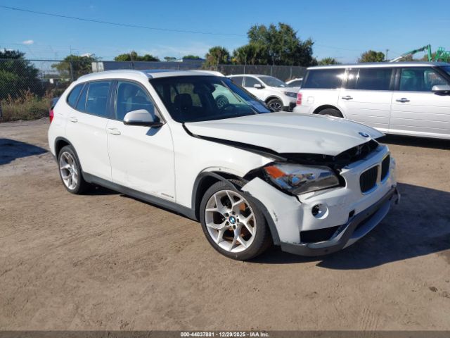 2013 BMW X1 WBAVL1C54DVR85967