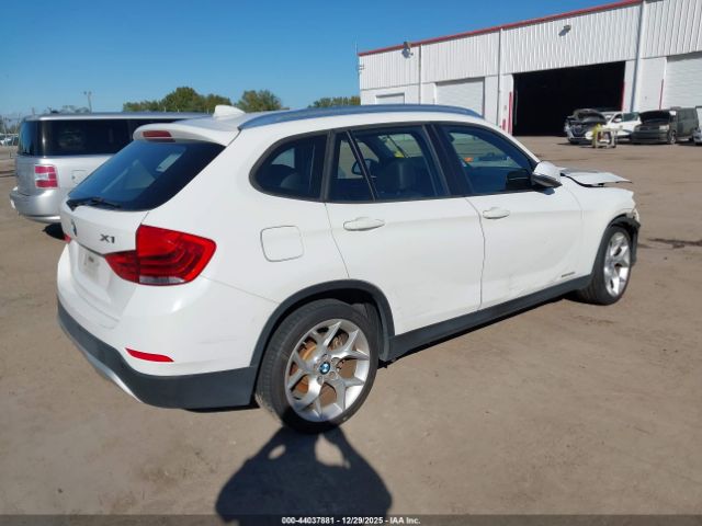 2013 BMW X1 WBAVL1C54DVR85967 Photo 3