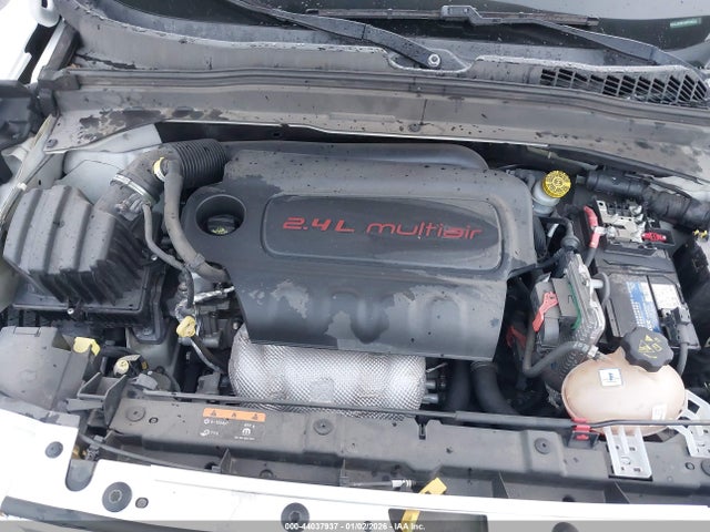 ZACCJADB1HPF99329 Jeep Renegade Limited Fwd