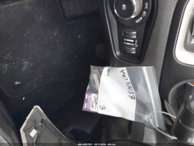 ZACCJADB1HPF99329 Jeep Renegade Limited Fwd