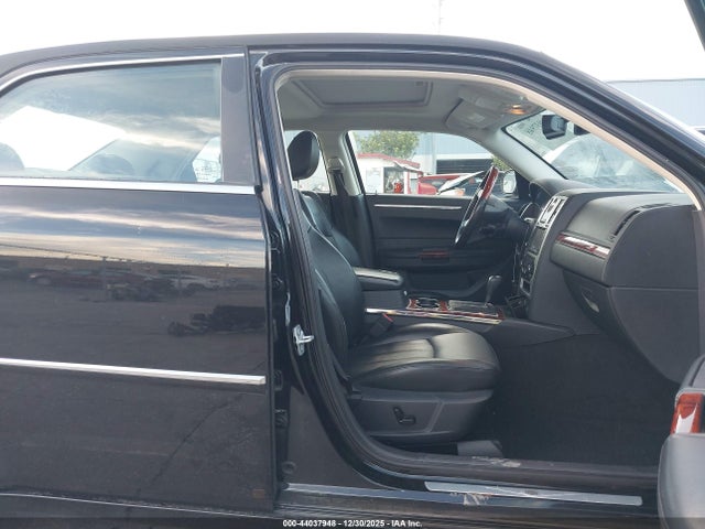 2009 CHRYSLER 300C 2C3LA63T39H525697 Photo 4