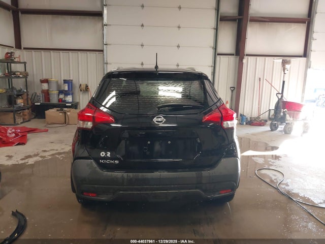 3N1CP5CU8KL542296 Nissan KICKS S