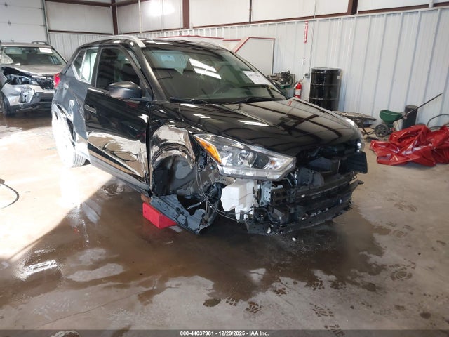 3N1CP5CU8KL542296 Nissan KICKS S