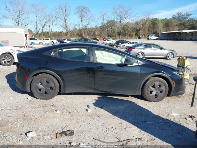 JTDACAAU4R3032318 Toyota Prius Le