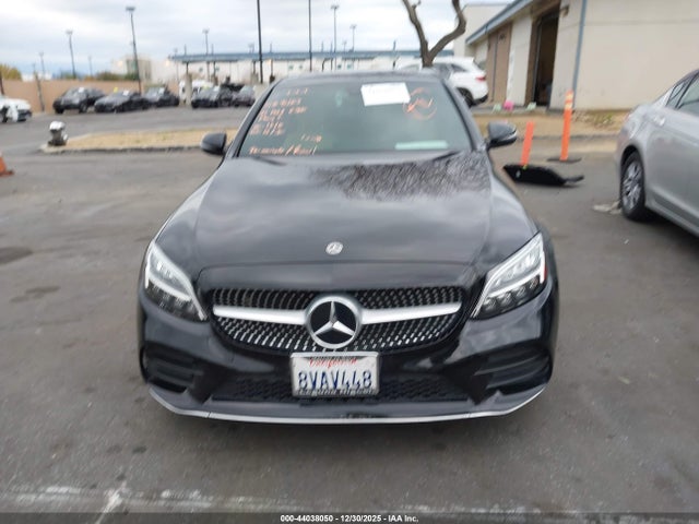 W1KWF8DBXMR615830 Mercedes-Benz C 300 Sedan