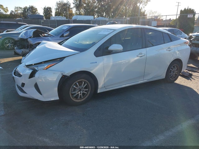 JTDKBRFUXG3004485 Toyota Prius Two