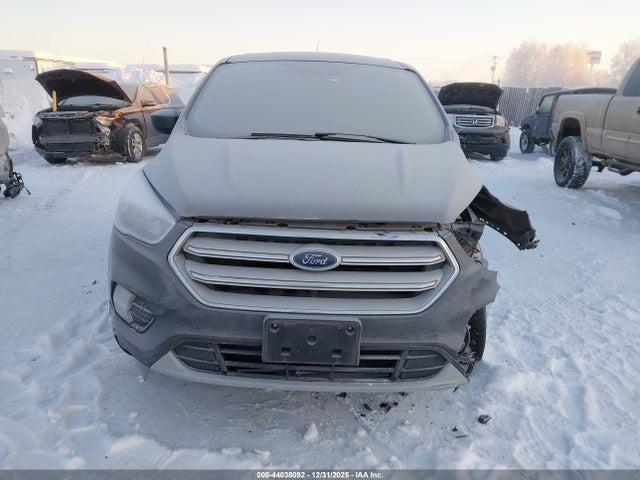 1FMCU9GD1KUA64599 Ford ESCAPE SE