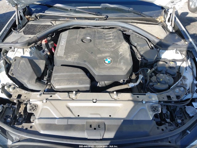 3MW5R1J09N8C45616 BMW 330I