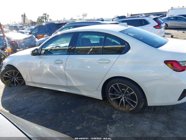 3MW5R1J09N8C45616 BMW 330I