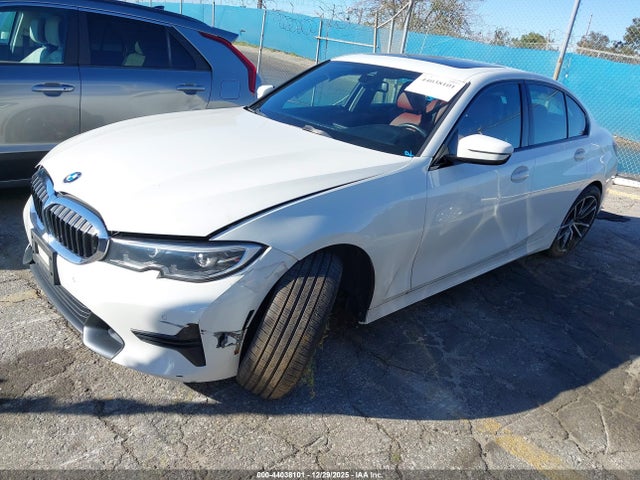 3MW5R1J09N8C45616 BMW 330I