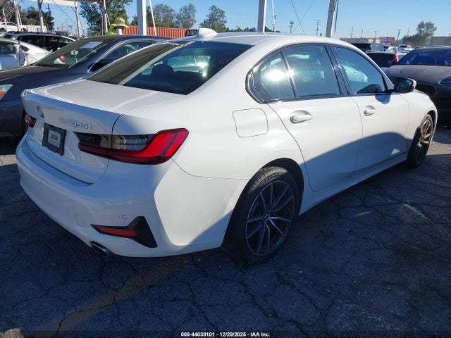 3MW5R1J09N8C45616 BMW 330I
