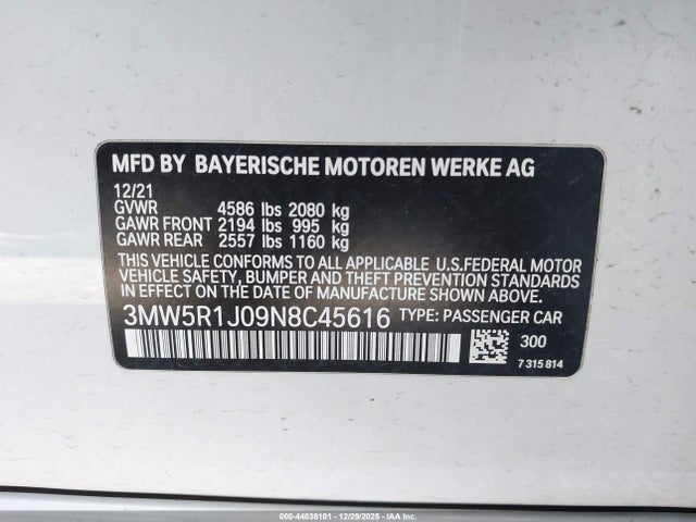 3MW5R1J09N8C45616 BMW 330I
