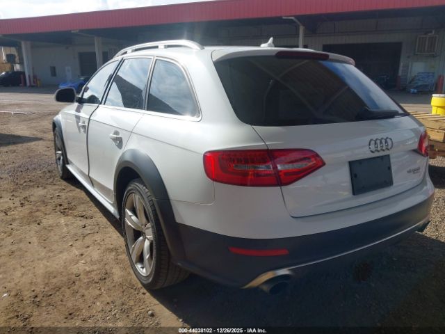 2014 AUDI ALLROAD WA1UFAFL7EA096809 Photo 2