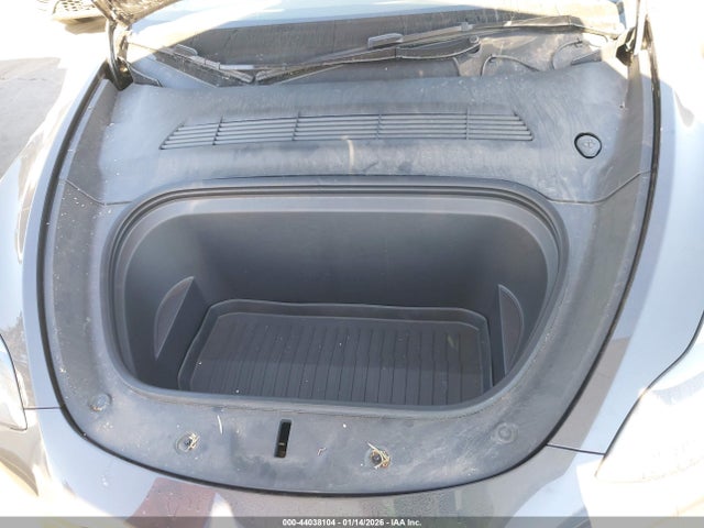 2024 TESLA MODEL Y 7SAYGDED7RF016828 Photo 9