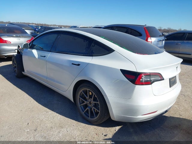 2021 TESLA MODEL 3 5YJ3E1EA0MF871428 Photo 2
