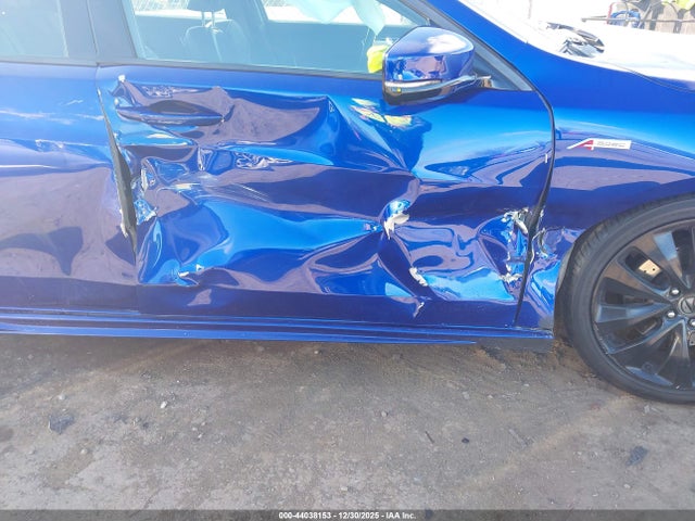 44038153 :رقم المزاد ، 19UUB1F6XJA801223 vin ، 2018 Acura Tlx Tech A-spec مزاد بيع