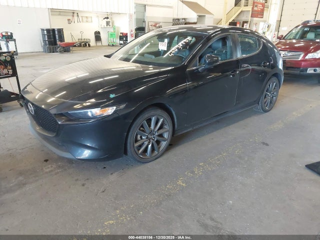 JM1BPAKL6M1338617 Mazda Mazda3 Select