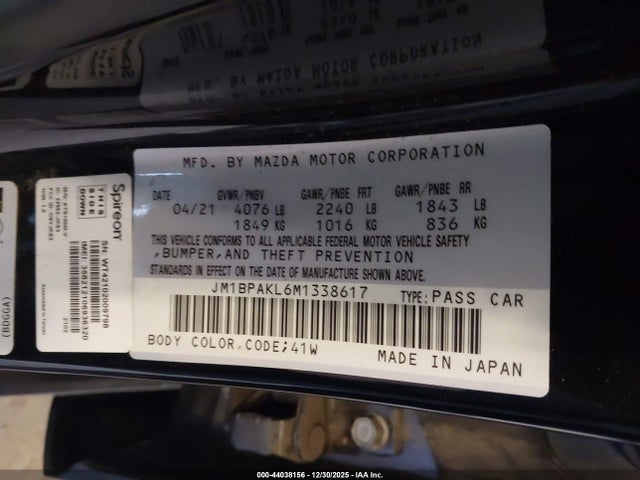 JM1BPAKL6M1338617 Mazda Mazda3 Select