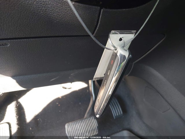 Ford Escape Titanium 2017 1FMCU0J96HUC13727 Image 11