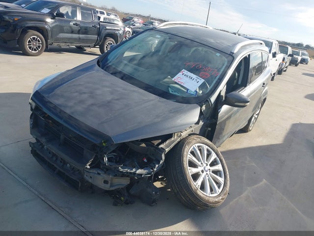 Ford Escape Titanium 2017 1FMCU0J96HUC13727 Image 2