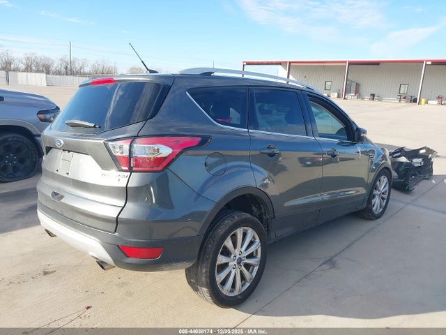 Ford Escape Titanium 2017 1FMCU0J96HUC13727 Image 4