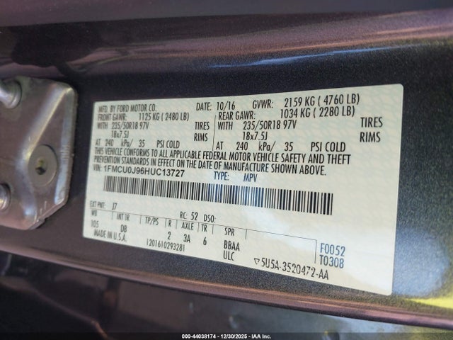 Ford Escape Titanium 2017 1FMCU0J96HUC13727 Image 9
