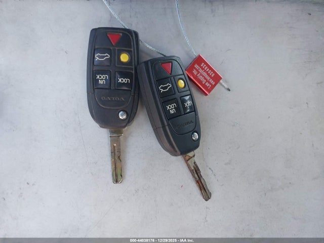 2005 VOLVO V70 YV1SJ527652478913 Photo 10