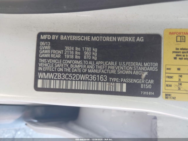 2013 MINI COUNTRYMAN WMWZB3C52DWR36163 Photo 8