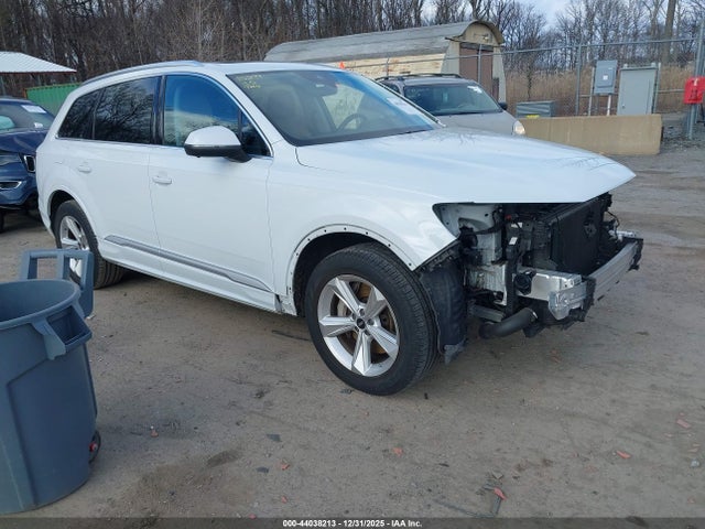 2022 AUDI Q7 WA1LJBF71ND000531 Photo 0