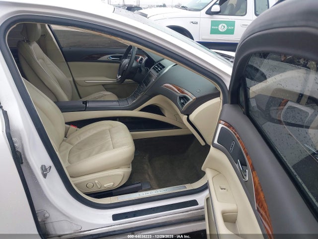 3LN6L2LU1FR615768 Lincoln MKZ HYBRID