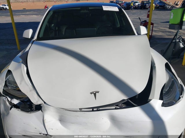 5YJYGDEEXMF213412 Tesla Model Y Long Range Dual Motor All-wheel Drive