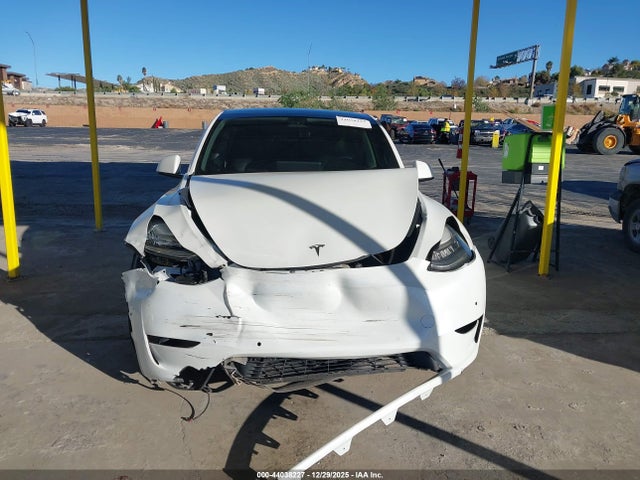 5YJYGDEEXMF213412 Tesla Model Y Long Range Dual Motor All-wheel Drive