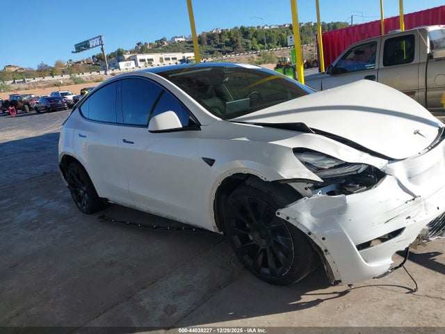5YJYGDEEXMF213412 Tesla Model Y Long Range Dual Motor All-wheel Drive